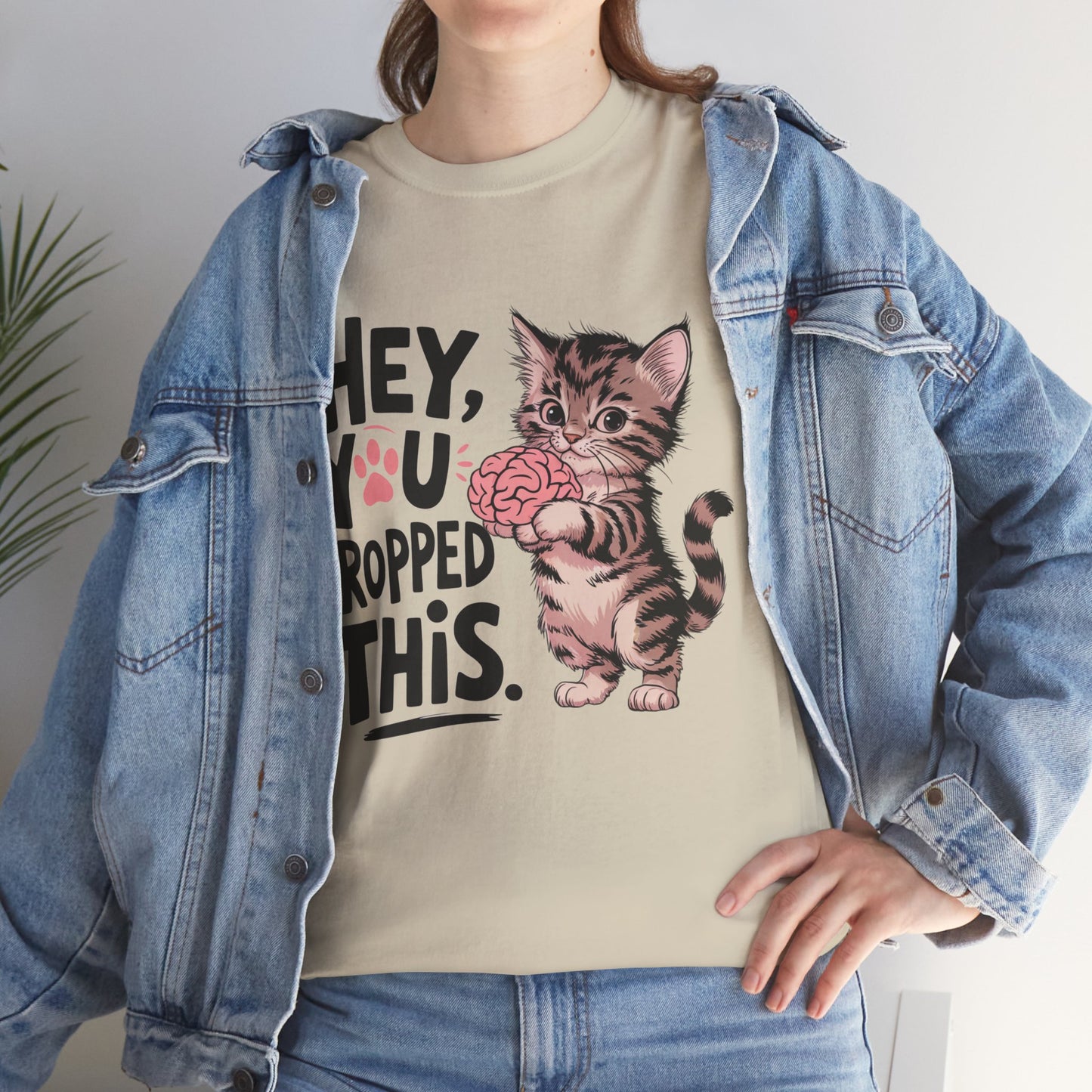 Hey, You Dropped This – The Most Sarcastic Cat on the Internet!