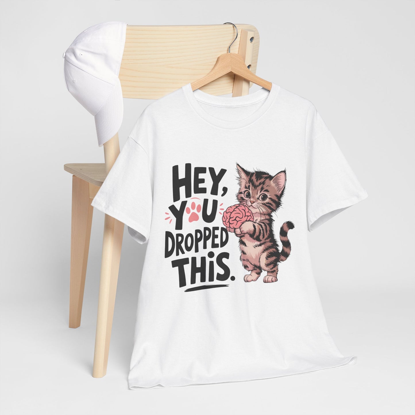Hey, You Dropped This – The Most Sarcastic Cat on the Internet!
