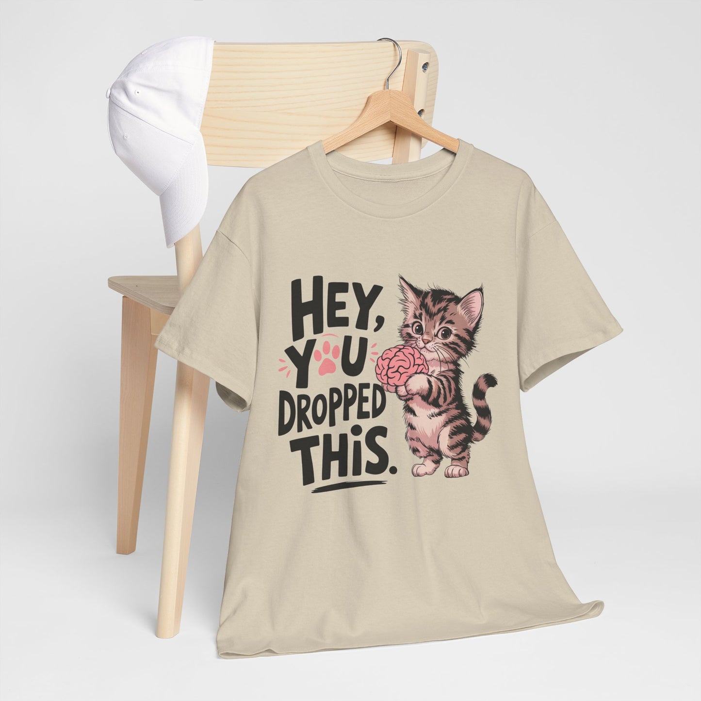 Hey, You Dropped This – The Most Sarcastic Cat on the Internet!